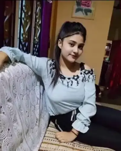 Call Girls Service in Fatehgarh